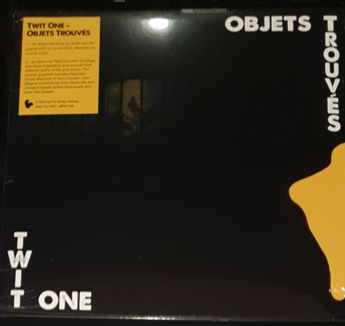 OBJETS TROUVÉS