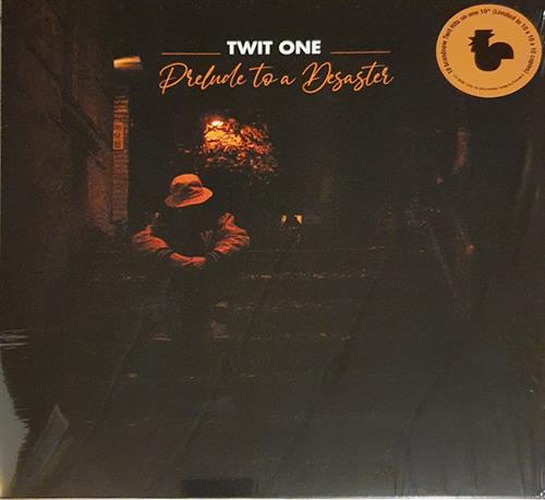 PRELUDE TO A DESASTER